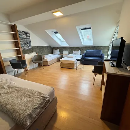 M M Central Apartments Gruppen, Handwerker und Monteure Budget